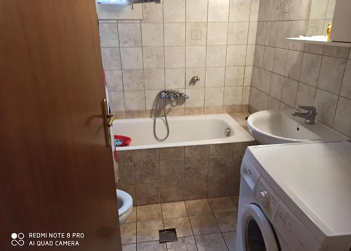 Theodoras House Semesterbostad *