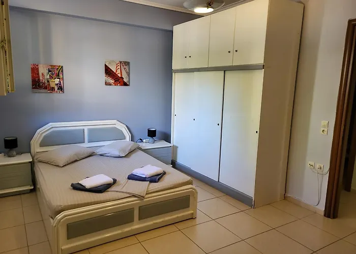 Semesterbostad Theodoras House