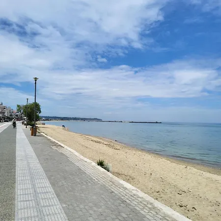 Theodoras House בית נופש *