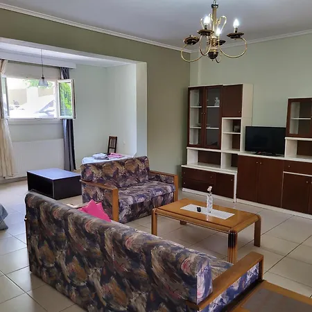 בית נופש Theodoras House